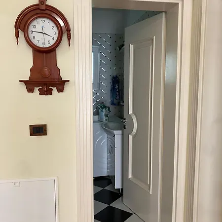 Nr1 Villa Tirana